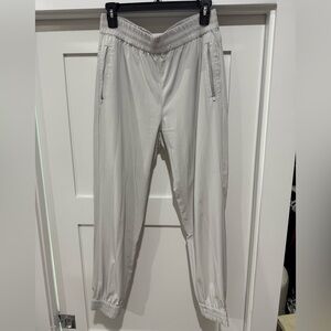 Tommy Bahama Joggers.  Size Small.  
86% Poly/14% Spandex